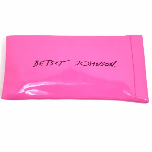 Betsey Johnson Sunglasses Case, Pinch Top, Pink - Picture 1 of 1